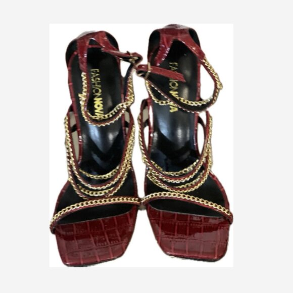 Fashion Nova Heels Stiletto Women's Size 6 Red Faux Croc Chains 4.5" Heel Buckle - Picture 2 of 8